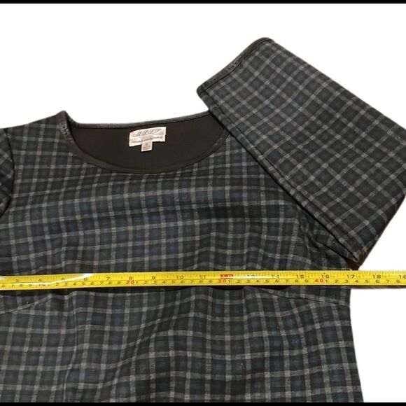 MAX Studio Tartan Plain 3/4 Sleeve Top, Size Small - Picture 14 of 16